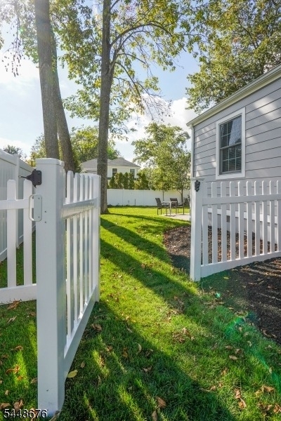 256 Woodland Ave - Photo 30