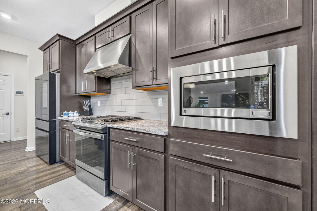 319 Tulip Court - Photo 19