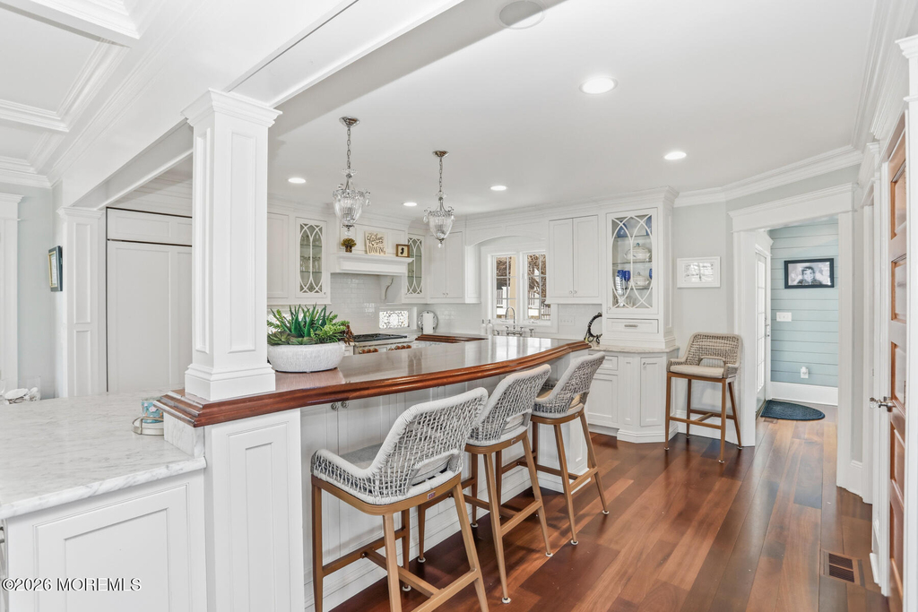 565 Trout Avenue - Photo 7