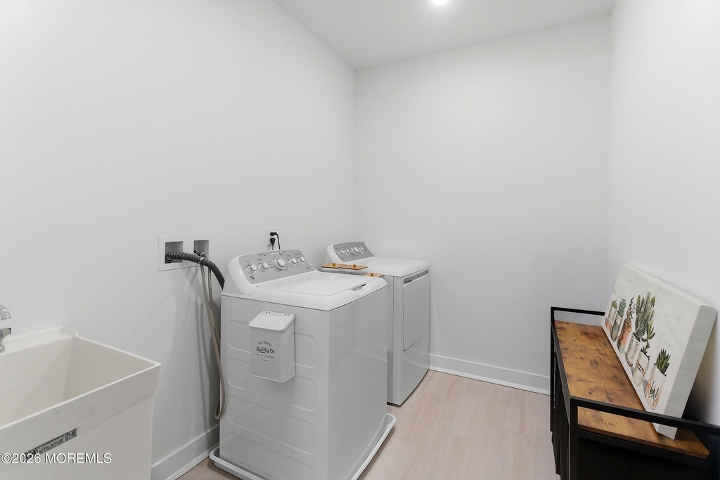 1402 Journey Avenue - Photo 41