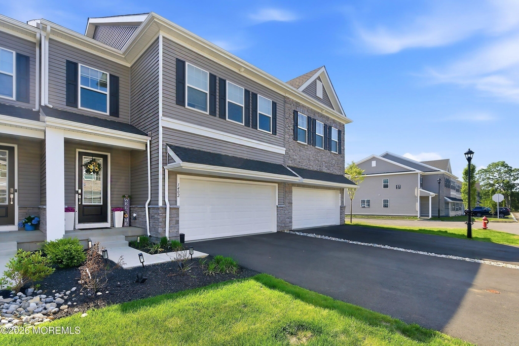 1402 Journey Avenue - Photo 1