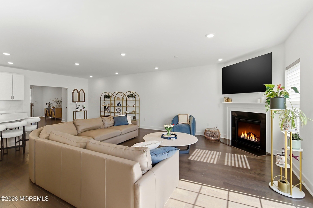 1402 Journey Avenue - Photo 6
