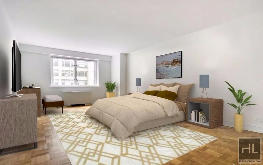 East 71st Street - Photo 1