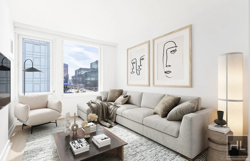 W 38th Street - Photo 2