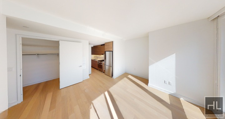 West 38th Street - Photo 2