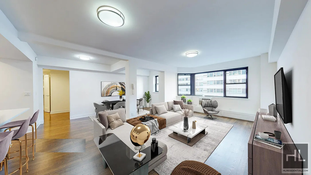 East 69 Street - Photo 0