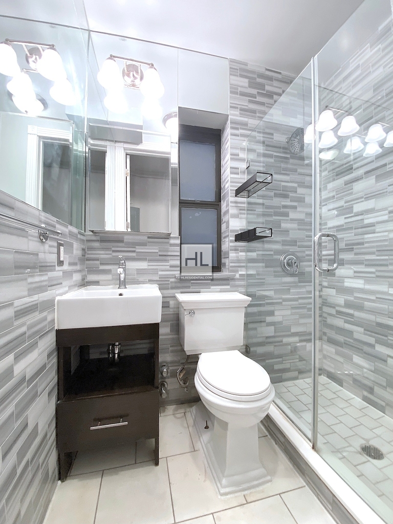 East 23rd Street - Photo 4