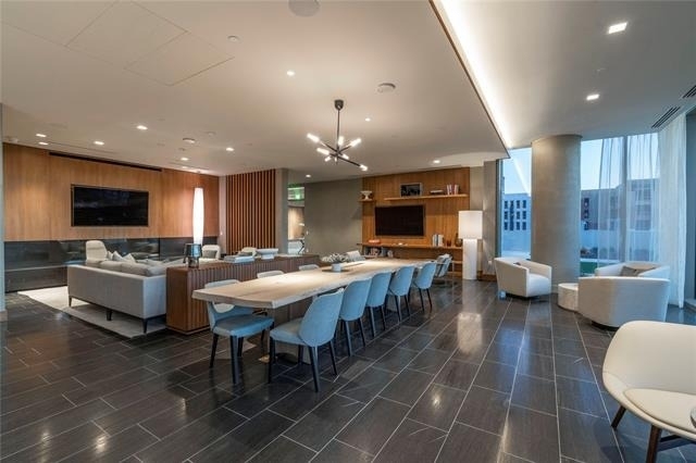 7901 Windrose Avenue - Photo 18