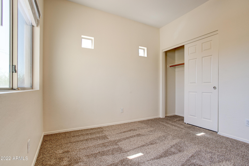 9928 W Chipman Road - Photo 20