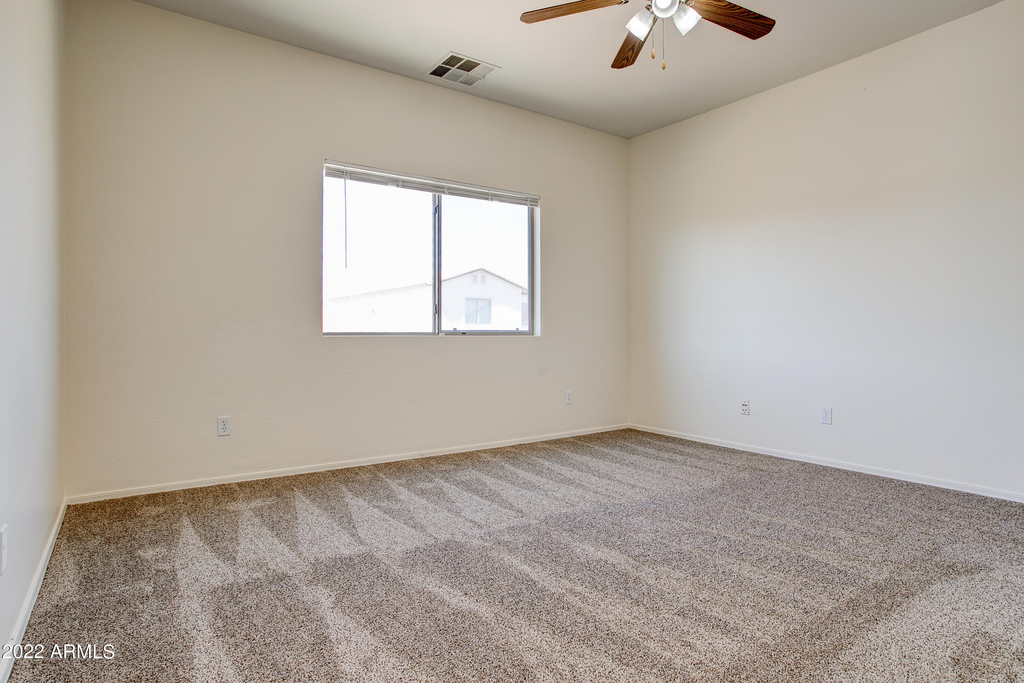 9928 W Chipman Road - Photo 24