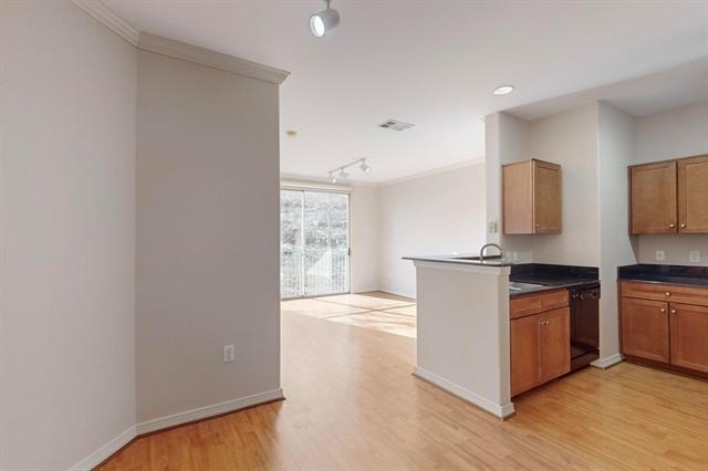 330 Las Colinas Boulevard E - Photo 4