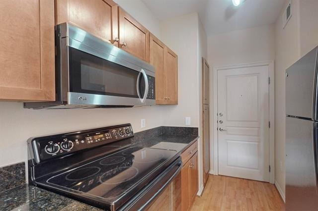 330 Las Colinas Boulevard E - Photo 9