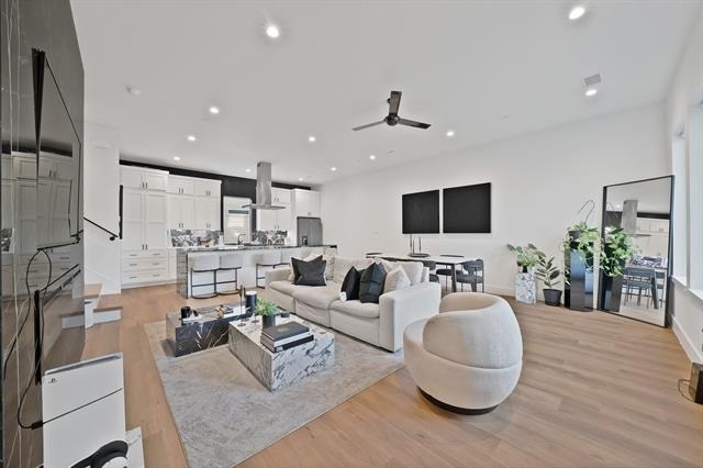 2139 Mail Avenue - Photo 3