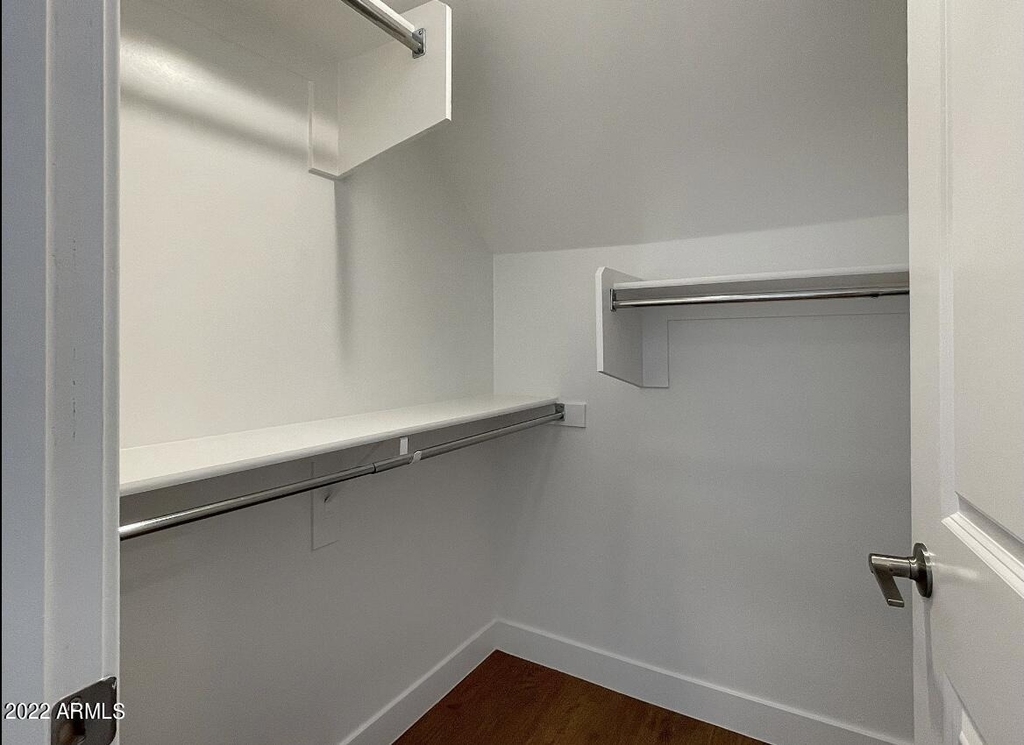 3215 E Flower Street - Photo 50