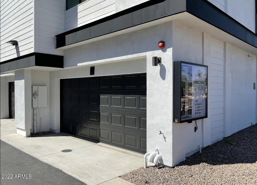 3215 E Flower Street - Photo 58