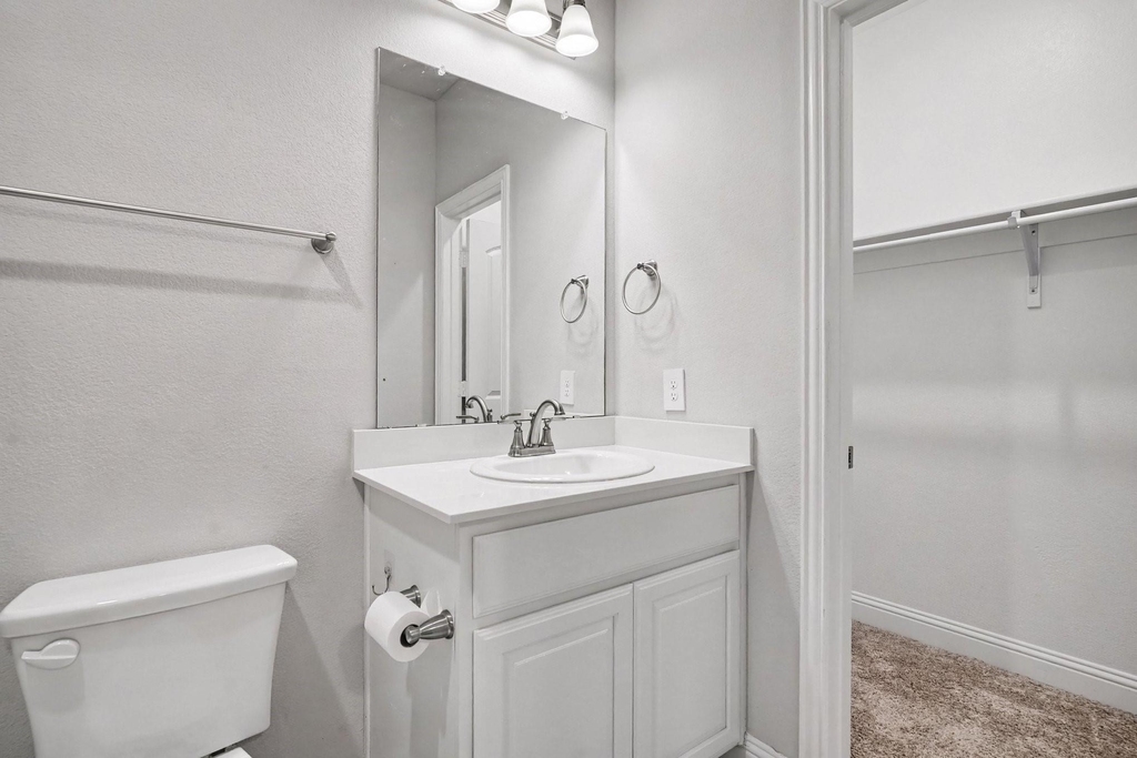 1425 Waverley Drive - Photo 15
