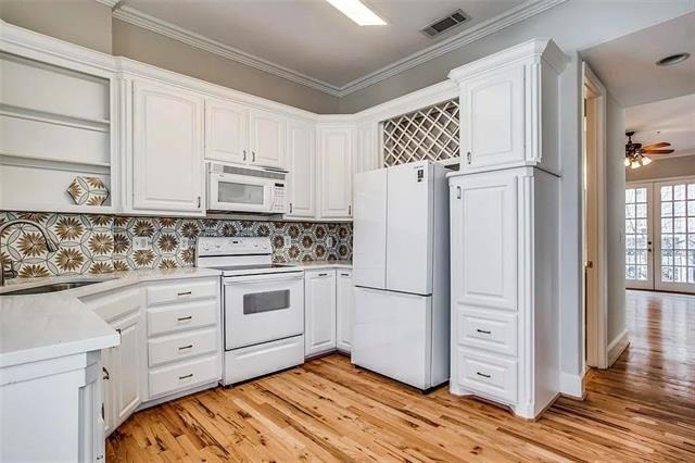 5720 La Vista Drive - Photo 9