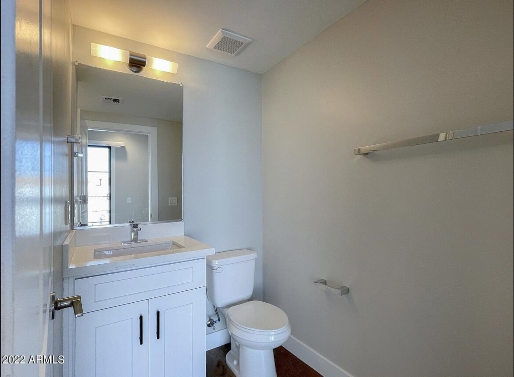 3215 E Flower Street - Photo 17