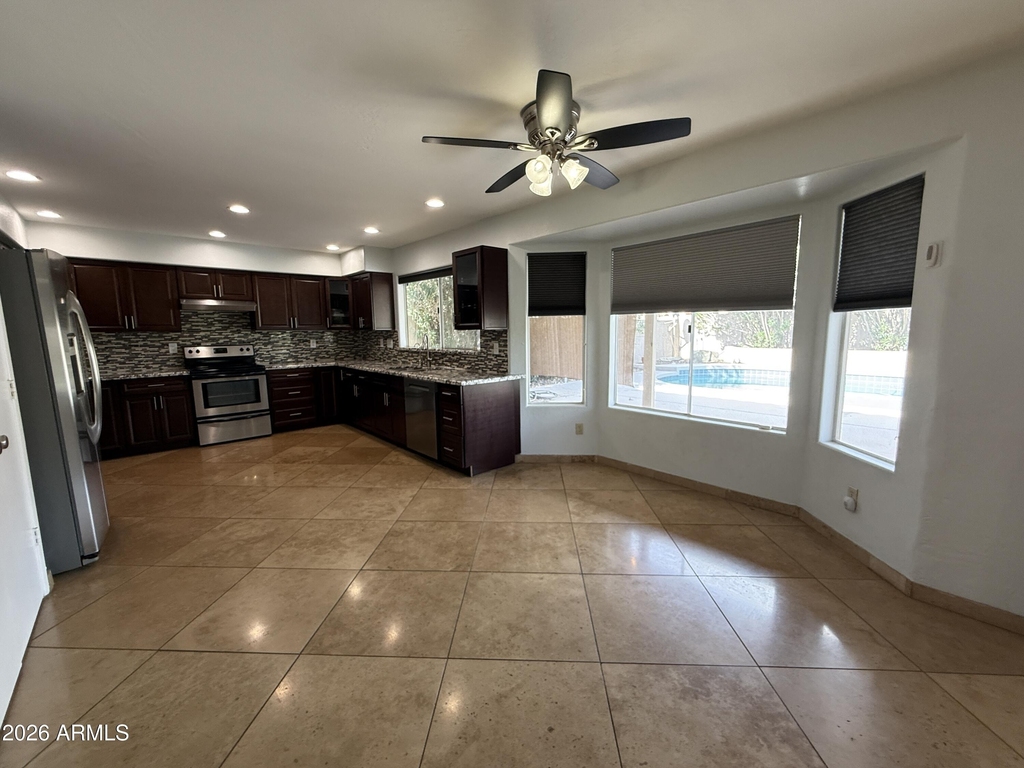 18220 N 45th Street - Photo 11