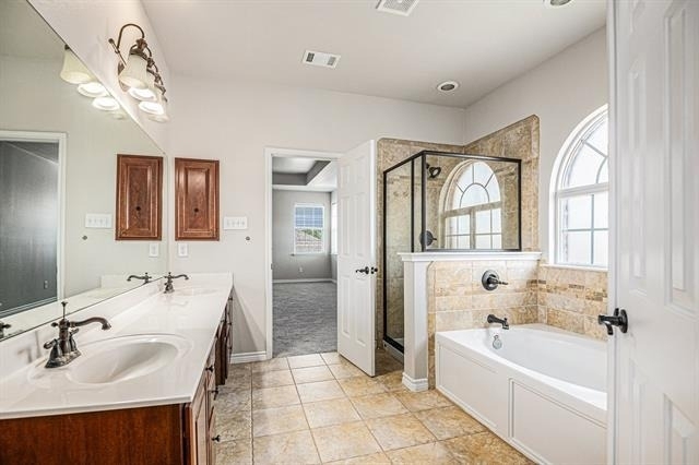 605 Port Royale Way - Photo 16