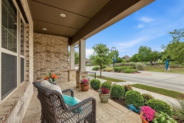 4817 Beaver Creek Drive - Photo 3