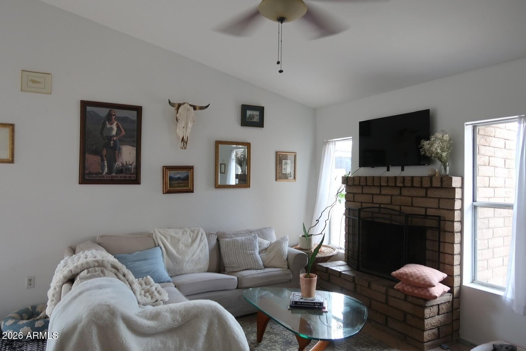 27 W Concorda Drive - Photo 1