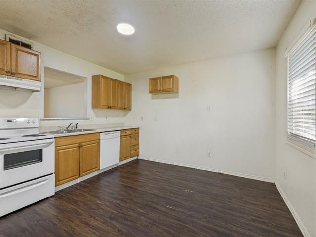 1408 Arvel Circle - Photo 5