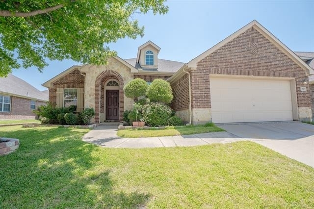 4507 Fox River Trail - Photo 0