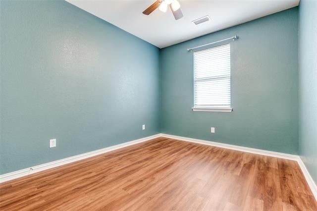 531 Matthew Place - Photo 8