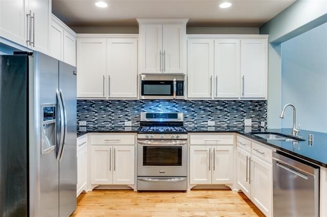 531 Matthew Place - Photo 5