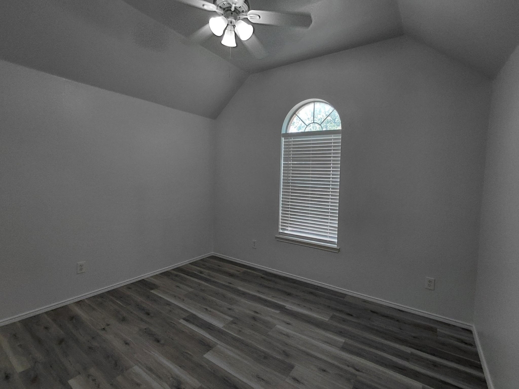 1134 Jamie Drive - Photo 8