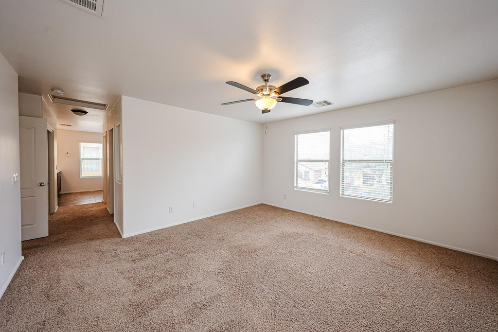 12039 W Leather Lane - Photo 29