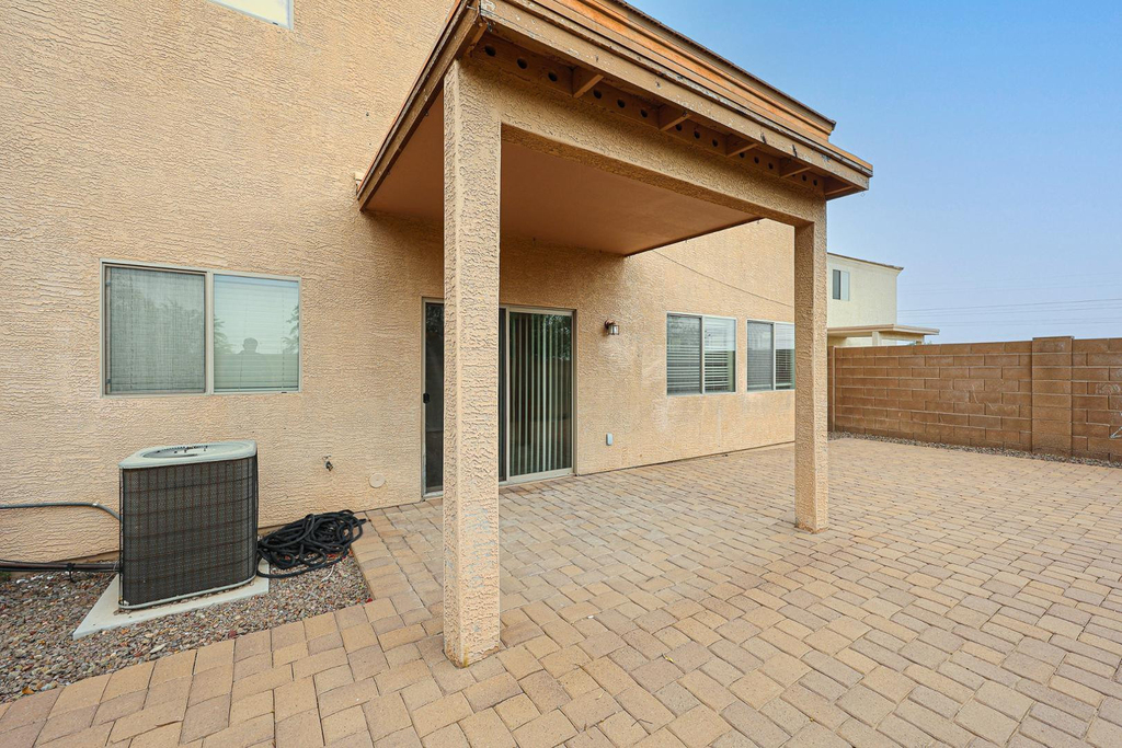 12039 W Leather Lane - Photo 37