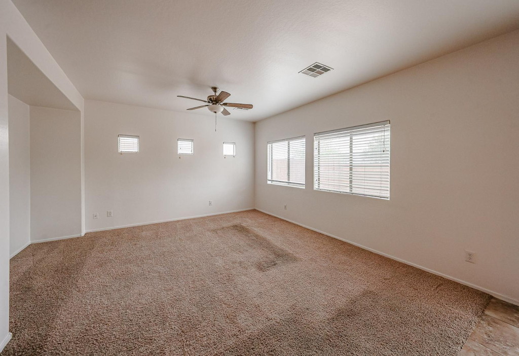 12039 W Leather Lane - Photo 7