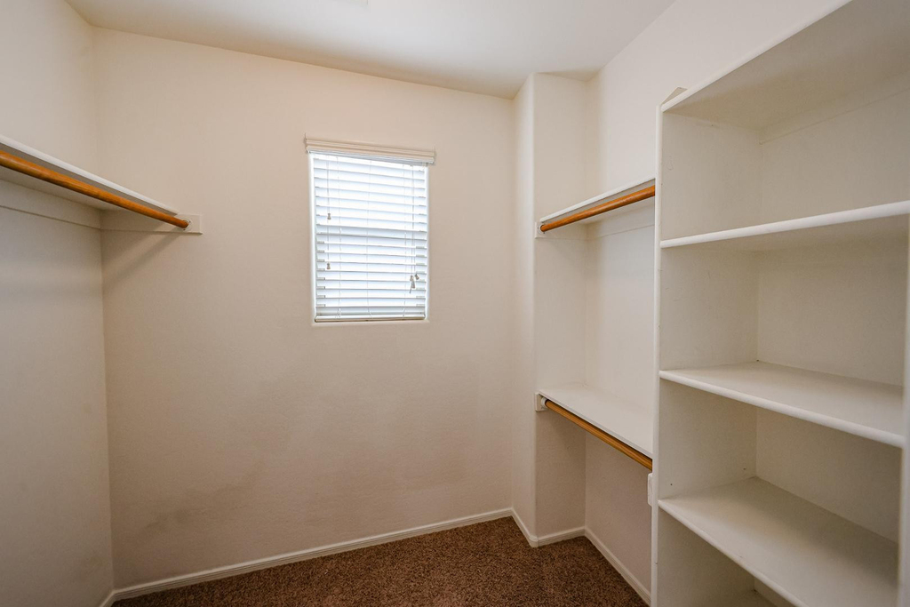 12039 W Leather Lane - Photo 30