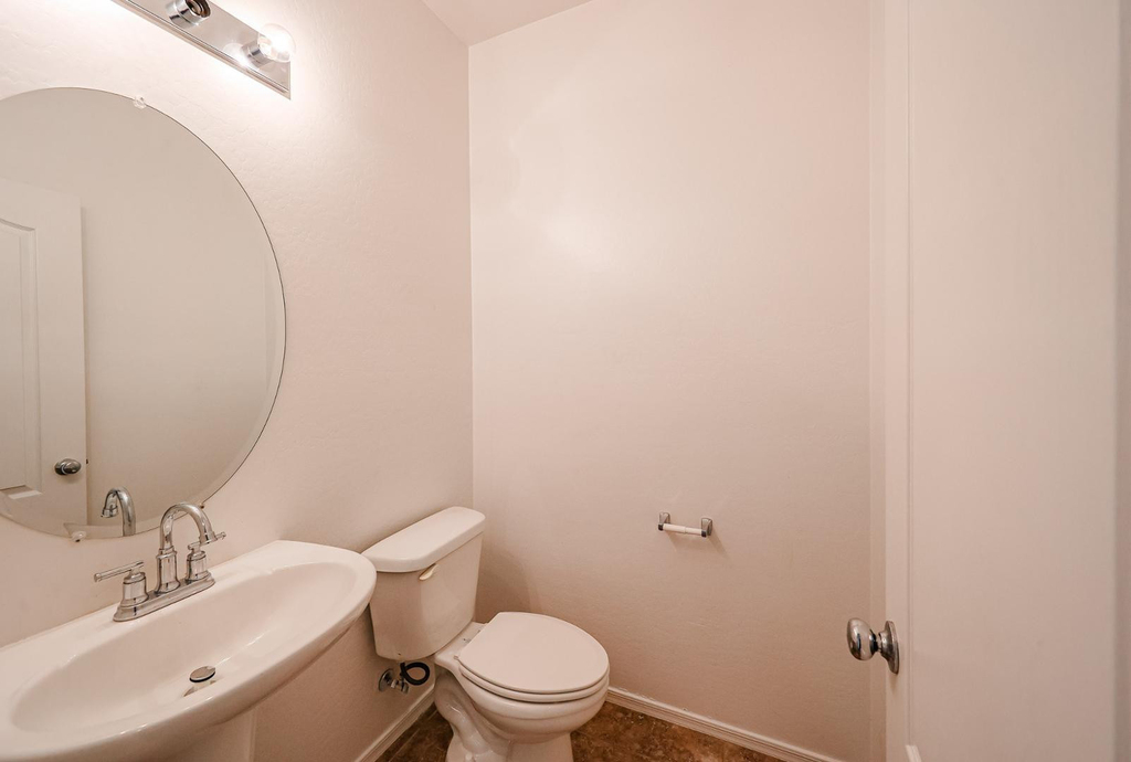 12039 W Leather Lane - Photo 13
