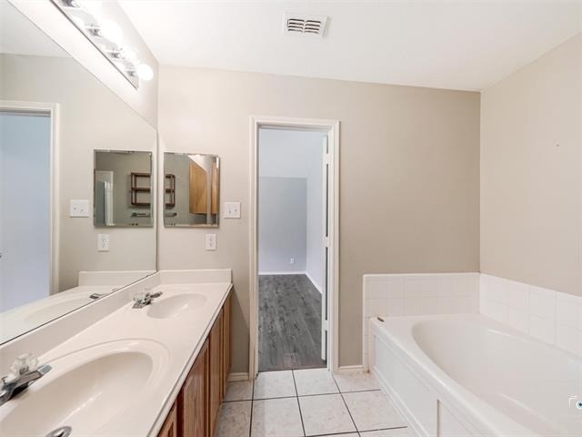 1637 Elm Street - Photo 17