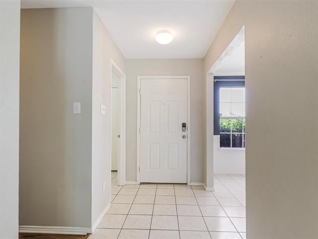 1637 Elm Street - Photo 2