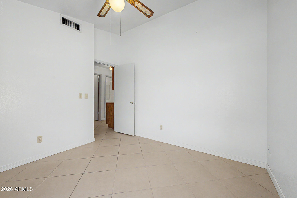 6836 S 18th Street - Photo 14