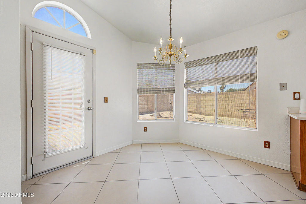 6836 S 18th Street - Photo 5