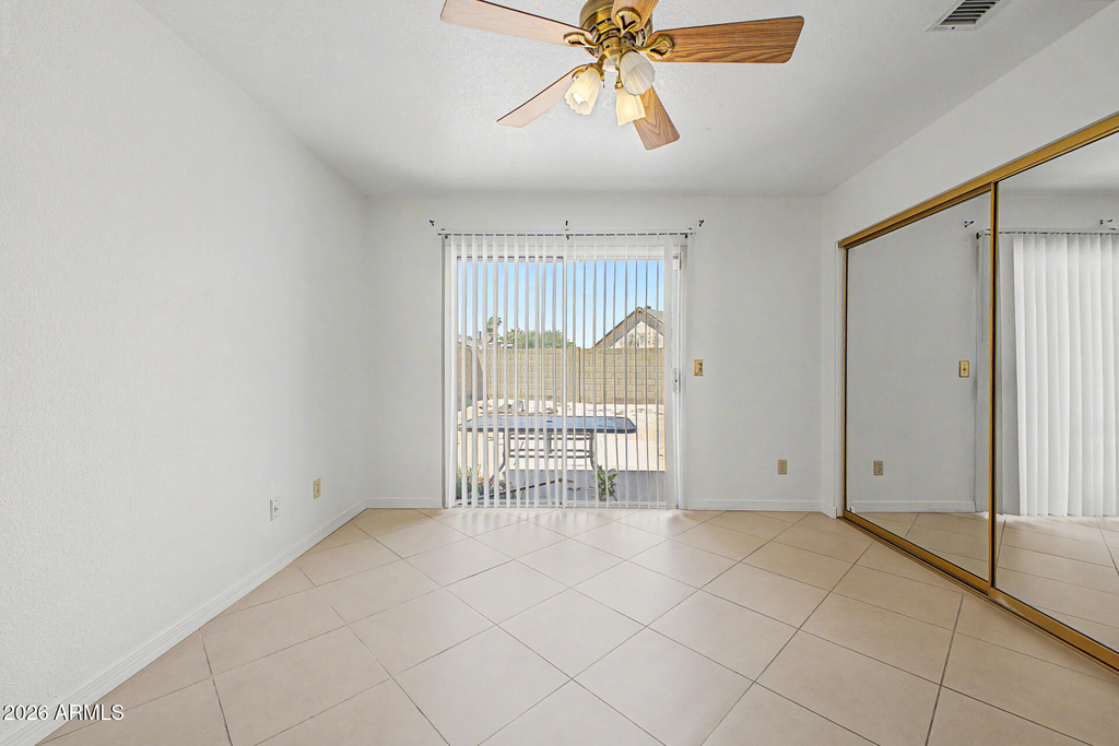 6836 S 18th Street - Photo 10