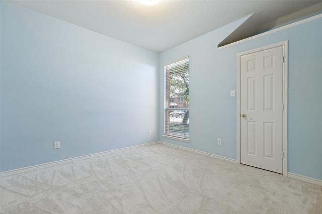 1524 Summerfield Drive - Photo 6