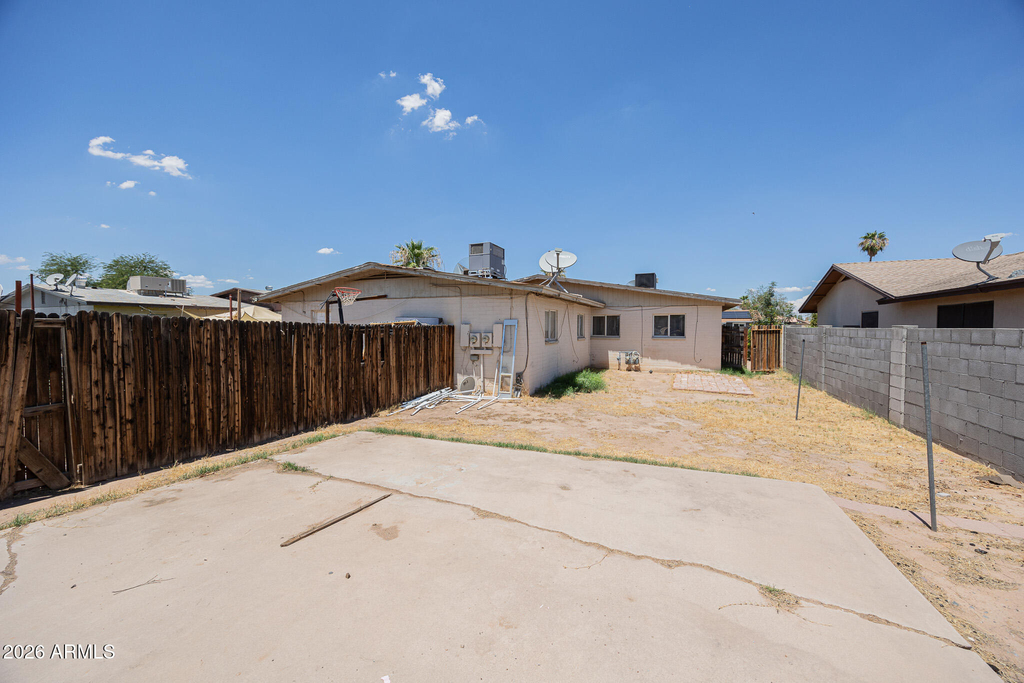 949 E Flint Street - Photo 16
