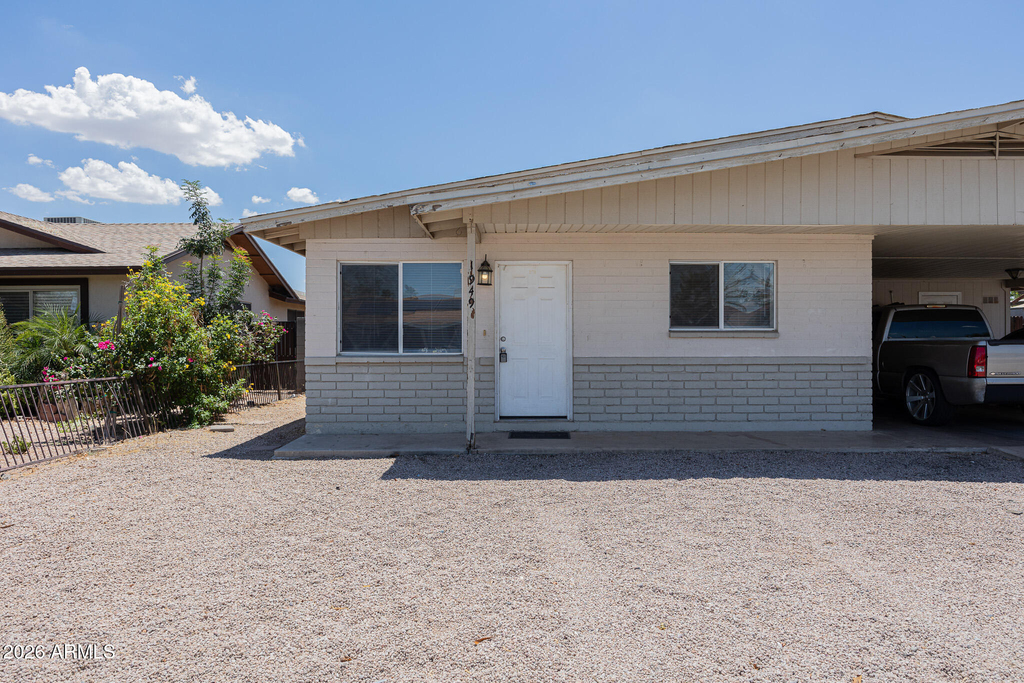 949 E Flint Street - Photo 1