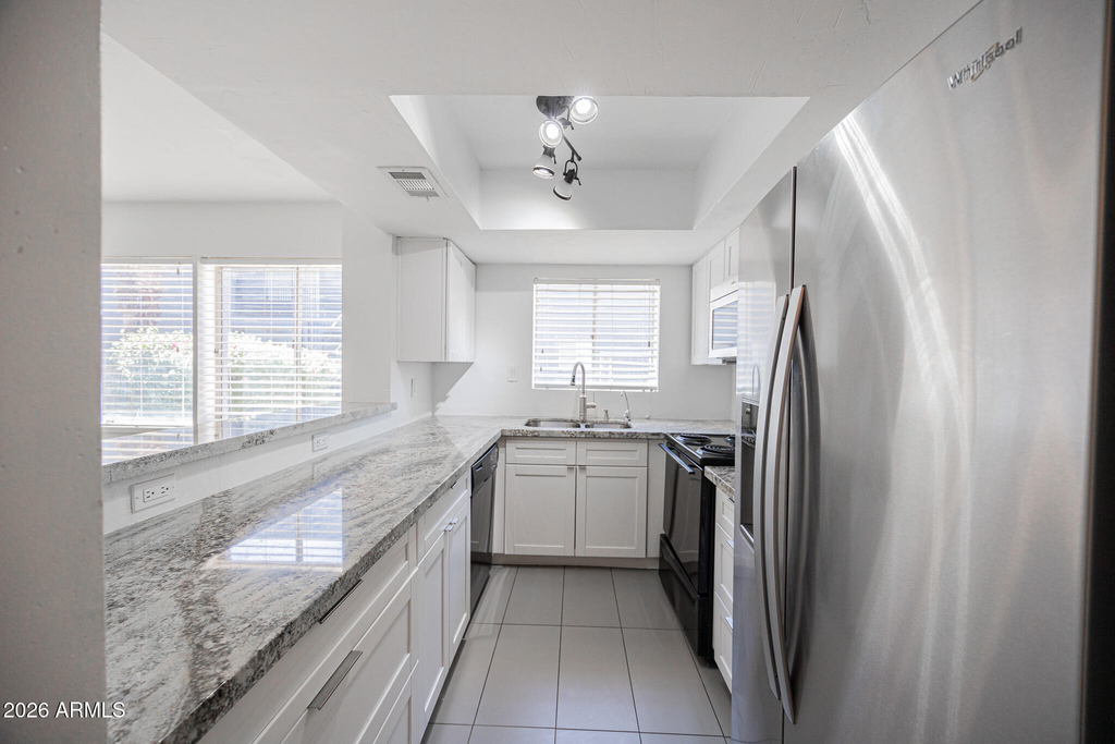 1808 N 32nd Street - Photo 6
