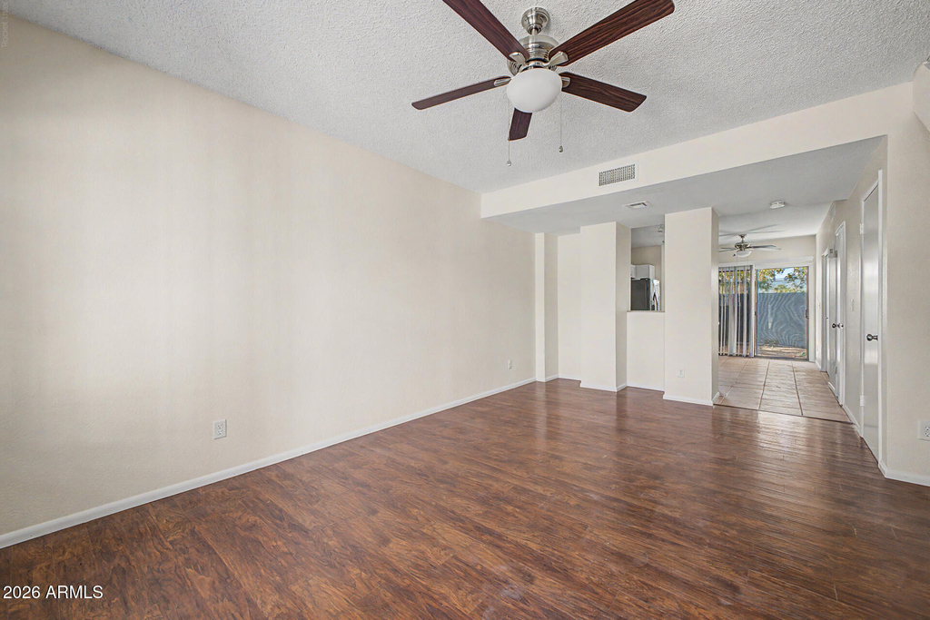 4608 W Maryland Avenue - Photo 1