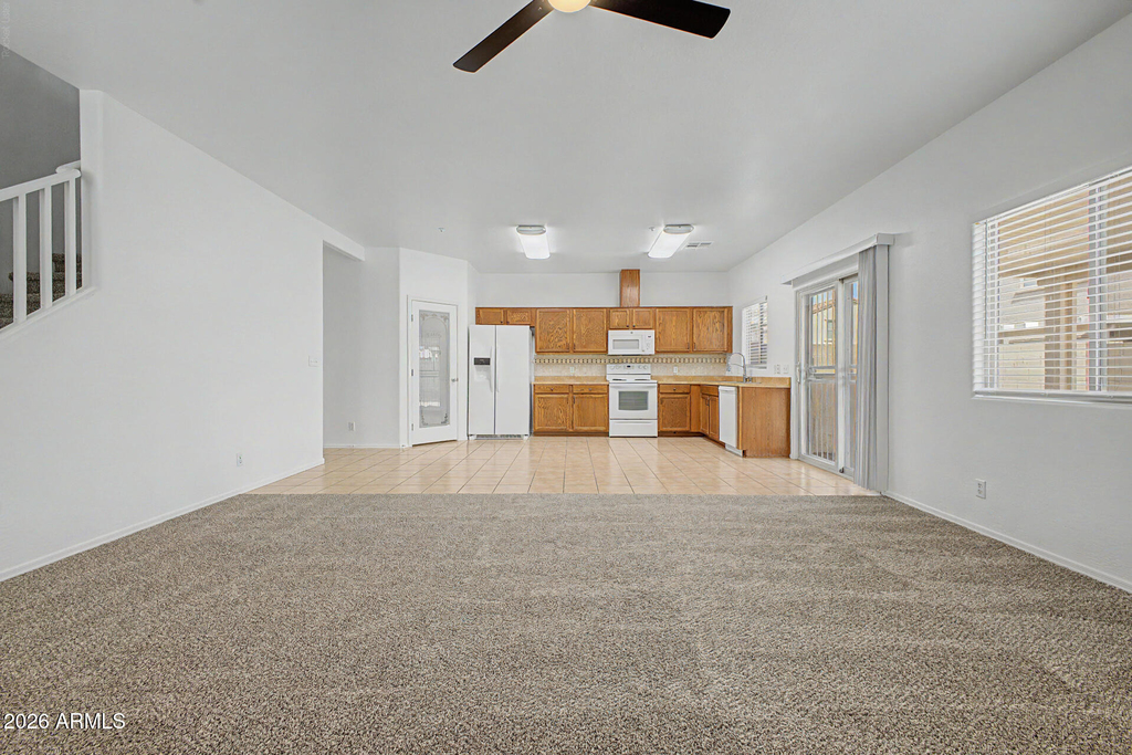 8748 W Wood Drive - Photo 5
