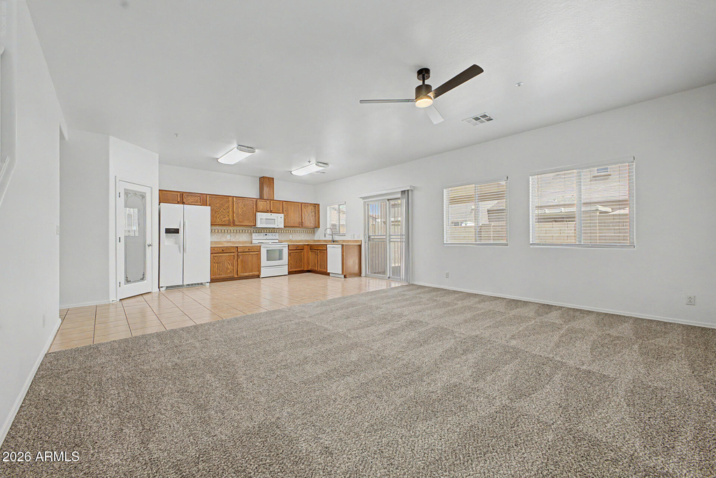 8748 W Wood Drive - Photo 4