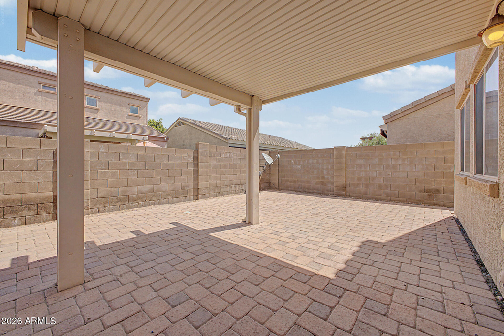 8748 W Wood Drive - Photo 16