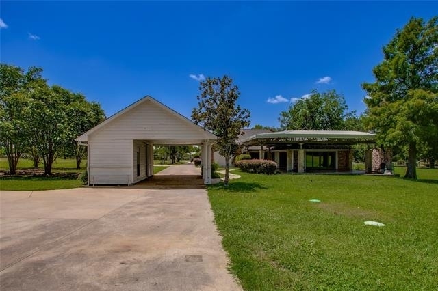 365 E Tripp Road - Photo 8